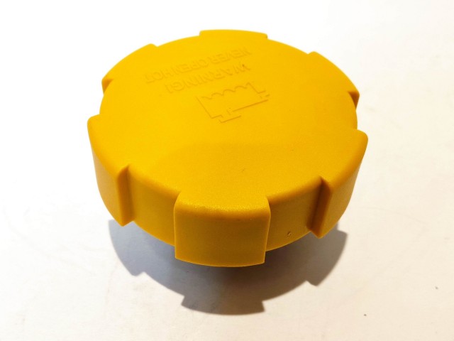 Fiat Croma utángyártott új, kiegyenlítő tartály sapka 51775332