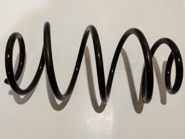 Fiat Bravo 2007-2014 1,6 16v Diesel, utángyártott új első rugó 50707387