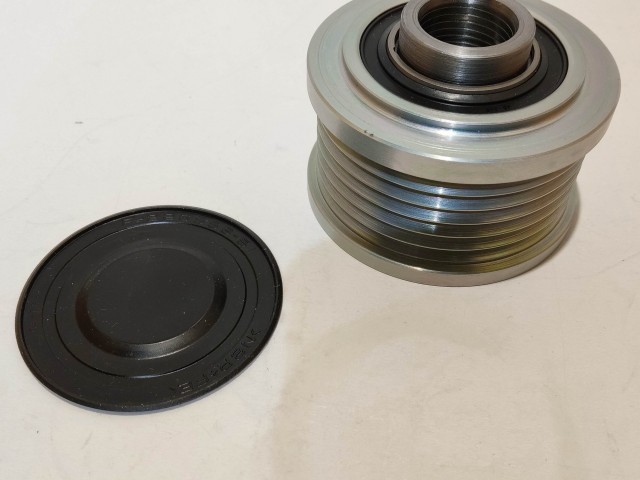 Alfa Romeo, Fiat, Lancia utángyártott új Generátor  szíjtárcsa 51854901