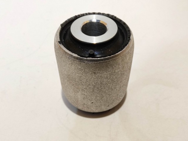 Lancia Lybra utángyártott új, hátsó lengőkar külső szilent 46545808