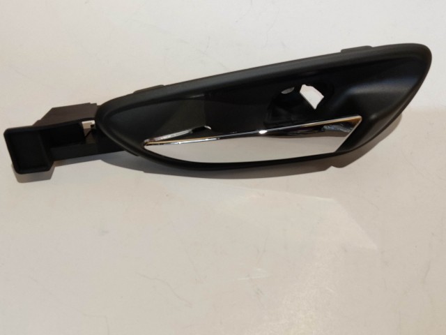 Fiat Bravo 2007-2014 utángyártott új, bal első belső kilincs