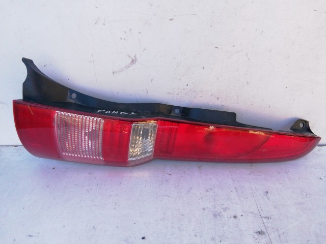 197840 Fiat Panda 2003-2012 Jobb hátsó lámpa, fekete szélű, izzófoglalat nélkül!!!!