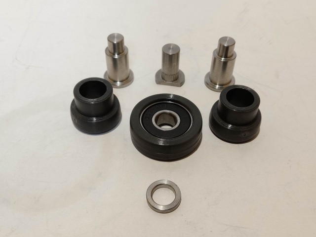 Fiat Scudo, Citroen Jumpy, Peugeot Expert utángyártott új jobb oldali középső tolóajtó görgő javító készlet 1491783080