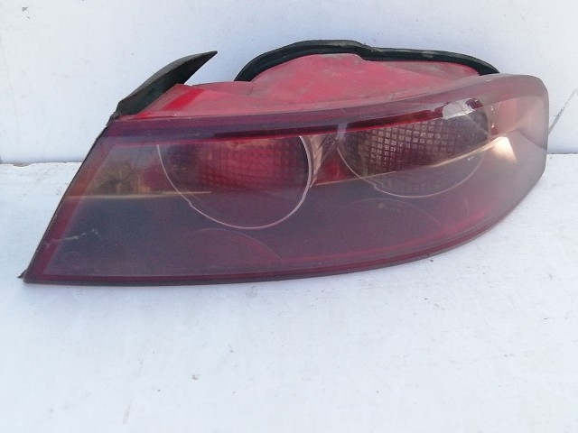 198315 Alfa Romeo 159 2005-2011 jobb hátsó külső lámpa, a képen látható sérüléssel!!!