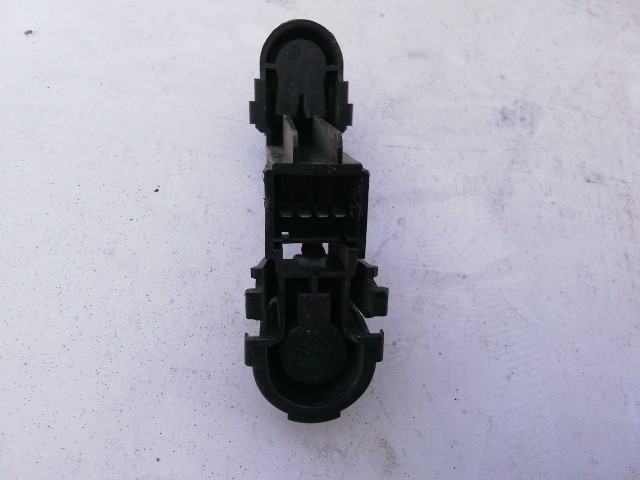  198316 Alfa Romeo 159 2005-2011 jobb hátsó külső lámpa, Izzó foglalat 50504818