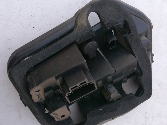 198312 Fiat Multipla 2003-2010 jobb hátsó Izzó foglalat 51720552