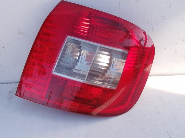 198576 Fiat Multipla 2003-2010 jobb hátsó lámpa, izzófoglalat nélkül!!!