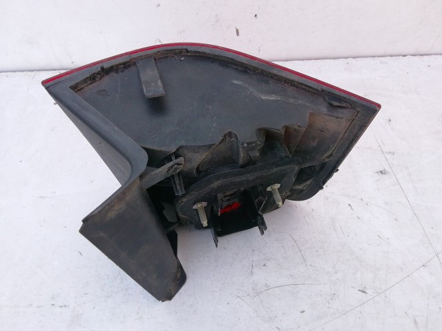 198564 Fiat Stilo 2001-2007 kombi,  jobb hátsó külső lámpa, a képen látható sérüléssel, izzófoglalat nélkül