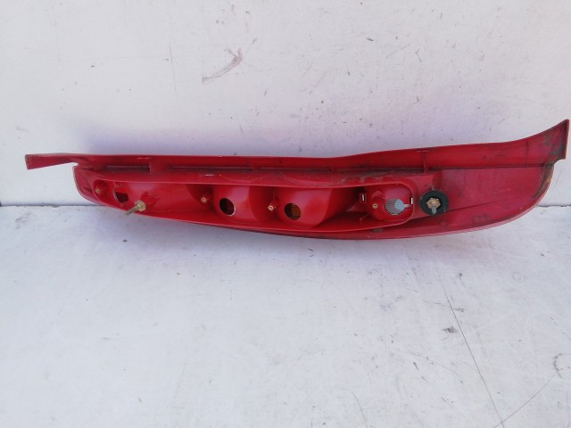 198562 Fiat Punto II. 1999-2003 5 ajtós jobb hátsó piros szélű lámpa 468178030