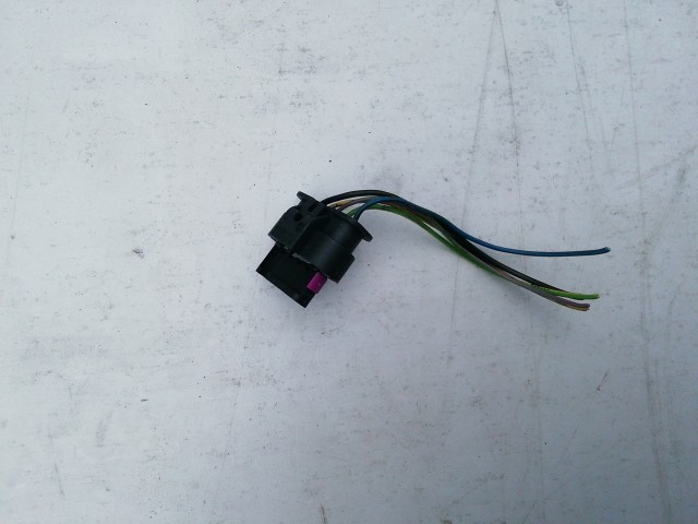 198519 Fiat Punto Evo hátsó lámpa elektromos csatlakozó 51927096