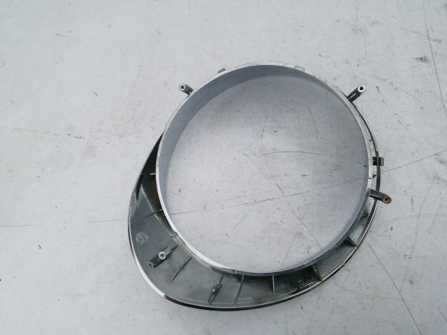 198515 Alfa Romeo MiTo 2008-2018 króm, jobb hátsó lámpa keret a képen látható állapotban!!!