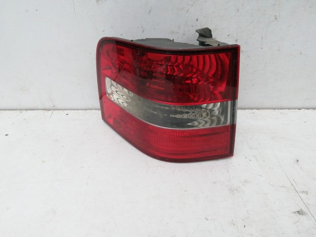 198512 Fiat Stilo kombi bal hátsó külső lámpa, izzófoglalat nélkül!!