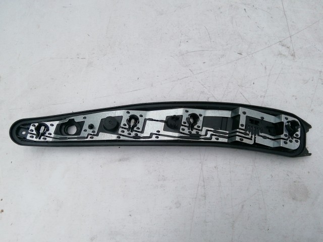 198510 Fiat Punto II.-III. 5 ajtós jobb hátsó Izzó foglalat 468178030