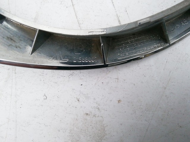 198491 Alfa Romeo MiTo 2008-2018 króm, jobb hátsó lámpa keret a képen látható állapotban!!!