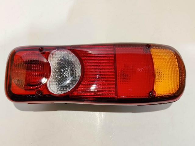 Fiat Ducato 2006- utángyártott új jobb hátsó lámpa platós kivitelhez 