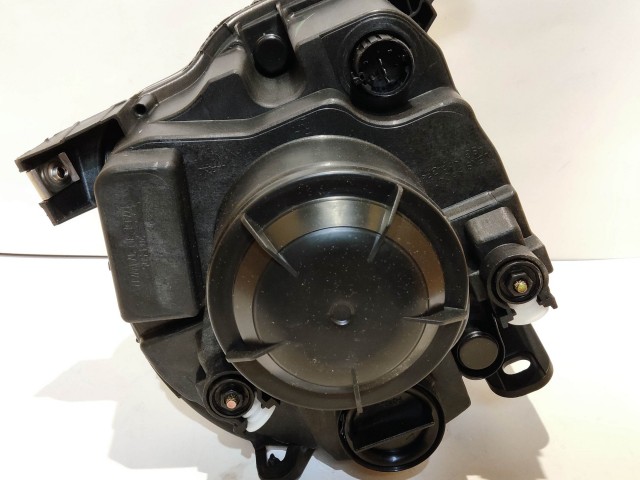 Fiat 500 2015- utángyártott új, jobb első fényszóró TYC  