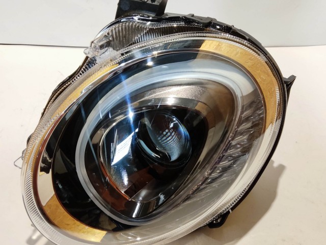 Fiat 500 2015- utángyártott új, jobb első fényszóró TYC  