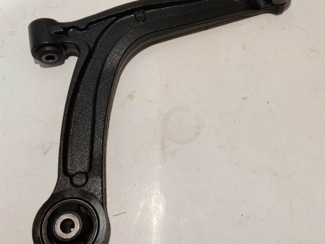 Fiat 500 utángyártott új jobb első lengőkar 51857022