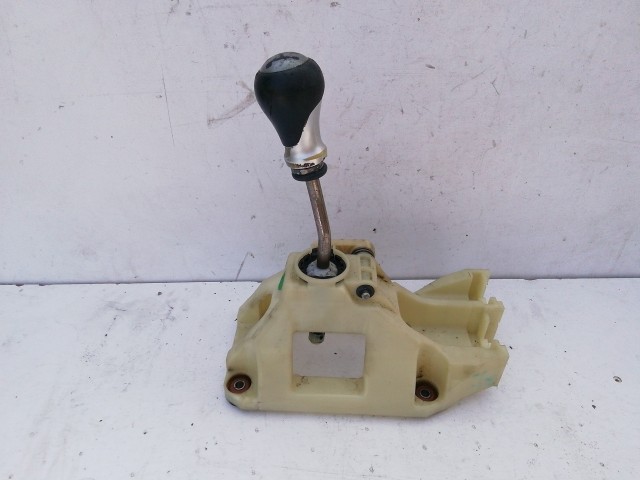 198467 Kia Rio 2011-2017 1,1 benzin 5 sebességes váltókulissza