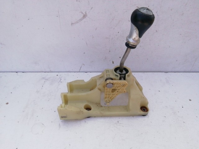 198467 Kia Rio 2011-2017 1,1 benzin 5 sebességes váltókulissza