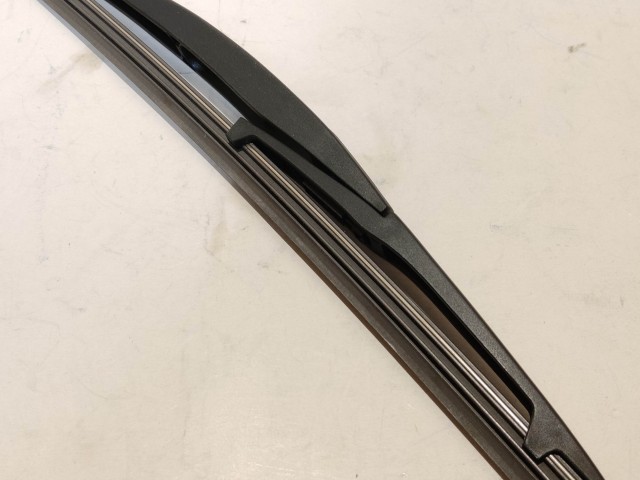 Fiat Sedici 2006-2014 új Bosch hátsó ablaktörlő lapát 250 mm hosszú