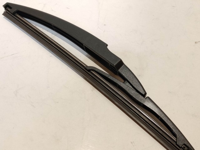 SSANGYONG XLV 2016- új hátsó  ablaktörlő lapát 250 mm hosszú