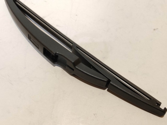 Opel Insignia 2017- új hátsó ablaktörlő  lapát 250 mm hosszú