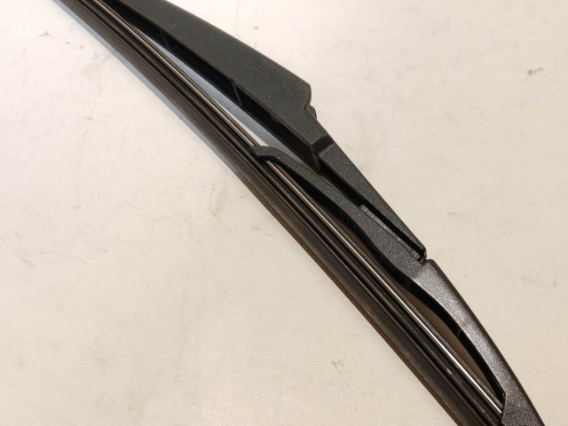 Toyota Prius 2011- új Bosch hátsó ablaktörlő lapát 250 mm hossz