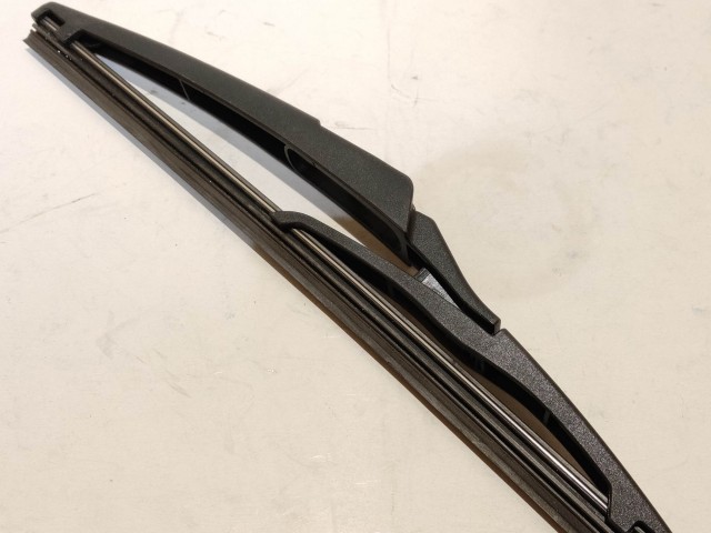 Opel Astra H Gtc új Bosch hátsó ablaktörlő lapát 230 mm hossz