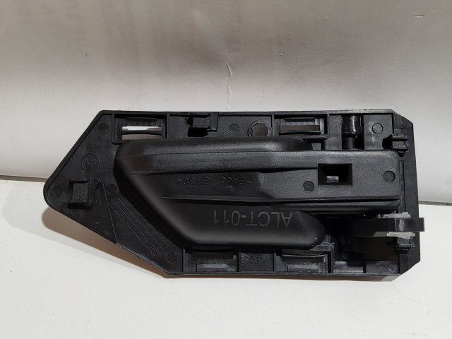 Citroen Berlingo , Peugeot Partner 1996-2008 utángyártott új, bal első belső kilincs