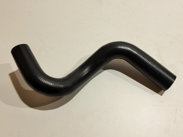 Alfa Romeo GT, 147 1,9 Diesel utángyártott új,  jobb oldali vízcső a vízhűtő és a motor között 46814855