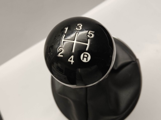 Fiat 500 1,3 Diesel, 50293146 számú váltókulissza