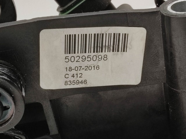 Fiat 500FL 50295098 számú váltókulissza