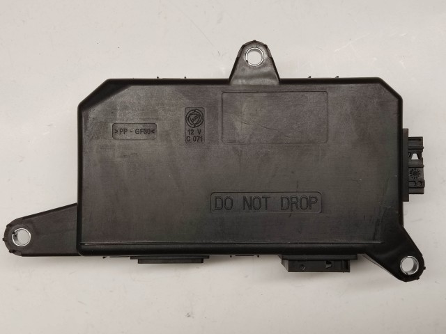 Fiat Croma 46828005 számú, jobb első ablakemelő vezérlő