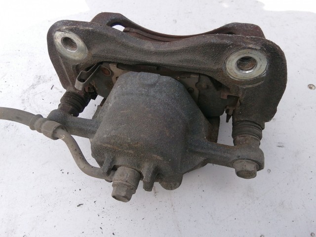 Kia Rio 2011-2017 jobb első hűtött tárcsás féknyereg