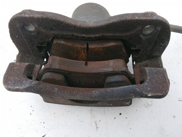 Kia Rio 2011-2017 jobb első hűtött tárcsás féknyereg