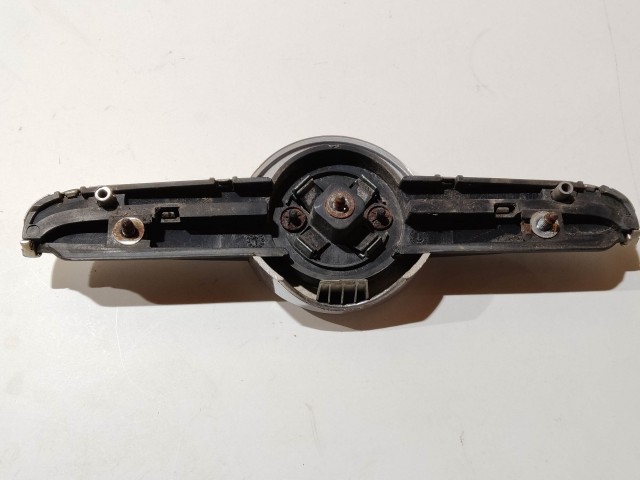 199040 Alfa Romeo 156 2003-2005 motorháztető embléma, a képen látható állapotban