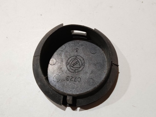 199058 Alfa Romeo 159 2005-2011 első vonószem takaró, ezüst színű 71777594