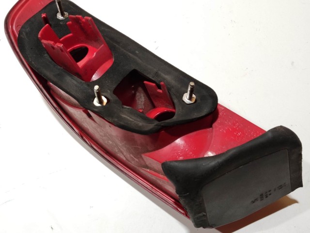 199072 Alfa Romeo 159 2005-2011 bal hátsó külső lámpa, izzófoglalat nélkül!!!!