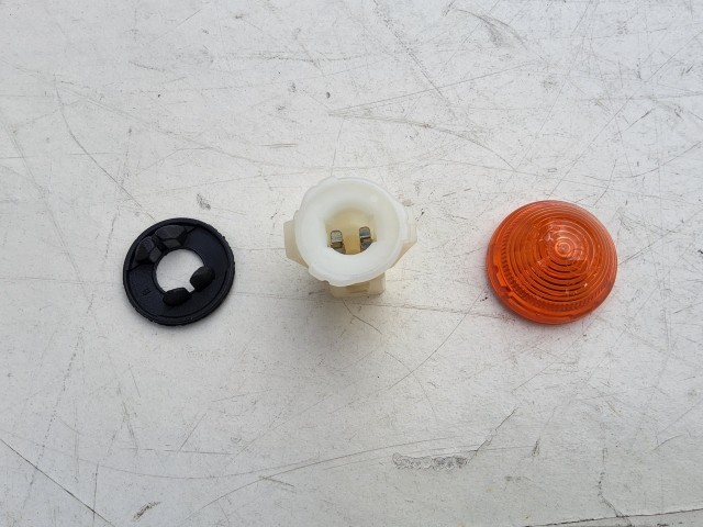 Fiat Seicento, Multipla utángyártott új sárvédő index, narancs  46511360