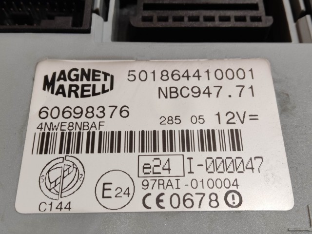 199261 Alfa Romeo GT 2003-2010 1,9 16v Diesel motorvezérlő szett 55204756 , 0281012298 