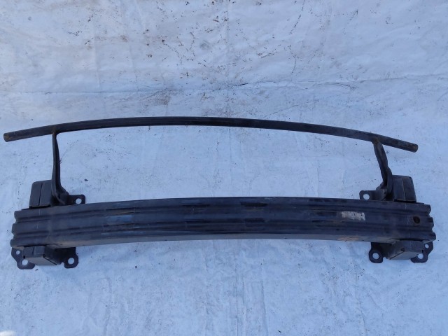 199325 Fiat Freemont 2011-2015 nyúlványösszekötő  (lökhárítómerevítő) a képen látható sérüléssel