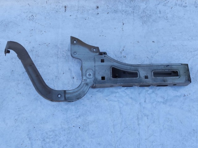 199338 Alfa Romeo Gt jobb első sárvédő, lökhárító tartó 60685945