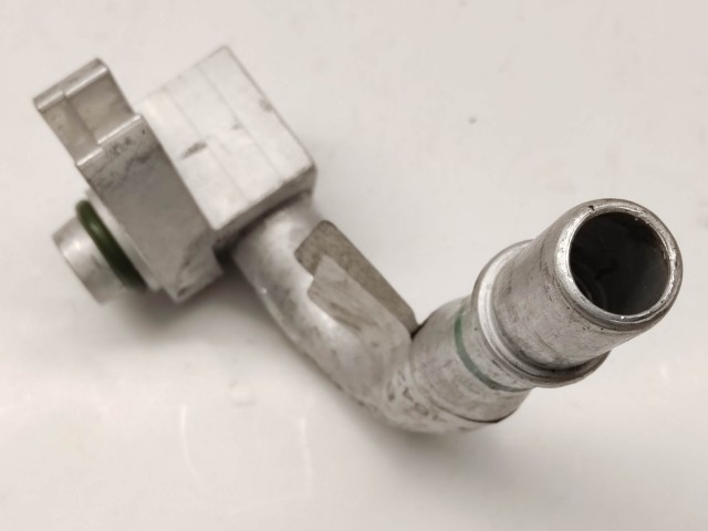 Fiat Linea, Fiorino 1,4 benzin klímacső 51900312