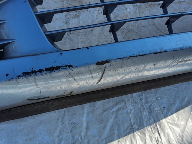 199193 Fiat Multipla 2004-2010 első lökhárító a képen látható sérüléssekkel 