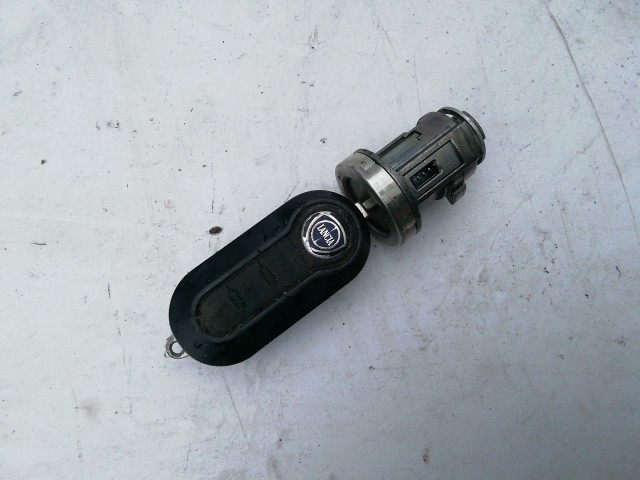 Lancia Delta 2008-2014 Twin turbo motorvezérlő  szett 0281015404 , 51853786