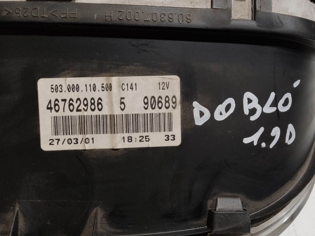 199415 Fiat Doblo I. 2000-2005 óracsoport (kilóméteróra) a képen látható sérüléssel 46762986