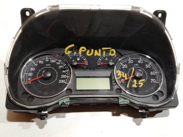 199427 Fiat Grande Punto 2005-2009 benzines, nagy kijelzős óracsoport, a képen látható sérüléssel 51828263