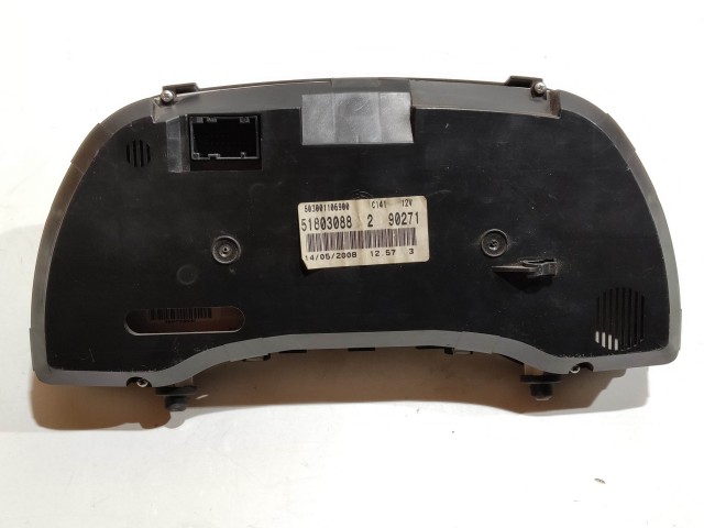 Fiat Grande Punto  2005-2009 óracsoport (kilométeróra) 51803088