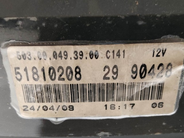 199439 Fiat Panda II. 2003-2012 óracsoport (kilóméteróra) a képen látható sérüléssel 51810208
